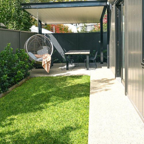 Vale 194 Luxury Accommodation McLaren Vale BBQ area