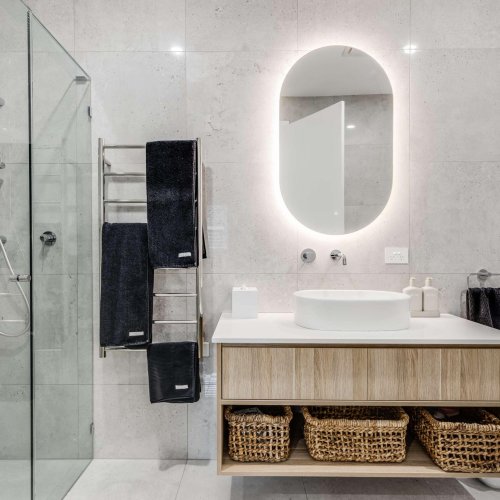 Vale 194 Luxury Accommodation McLaren Vale Bathroom