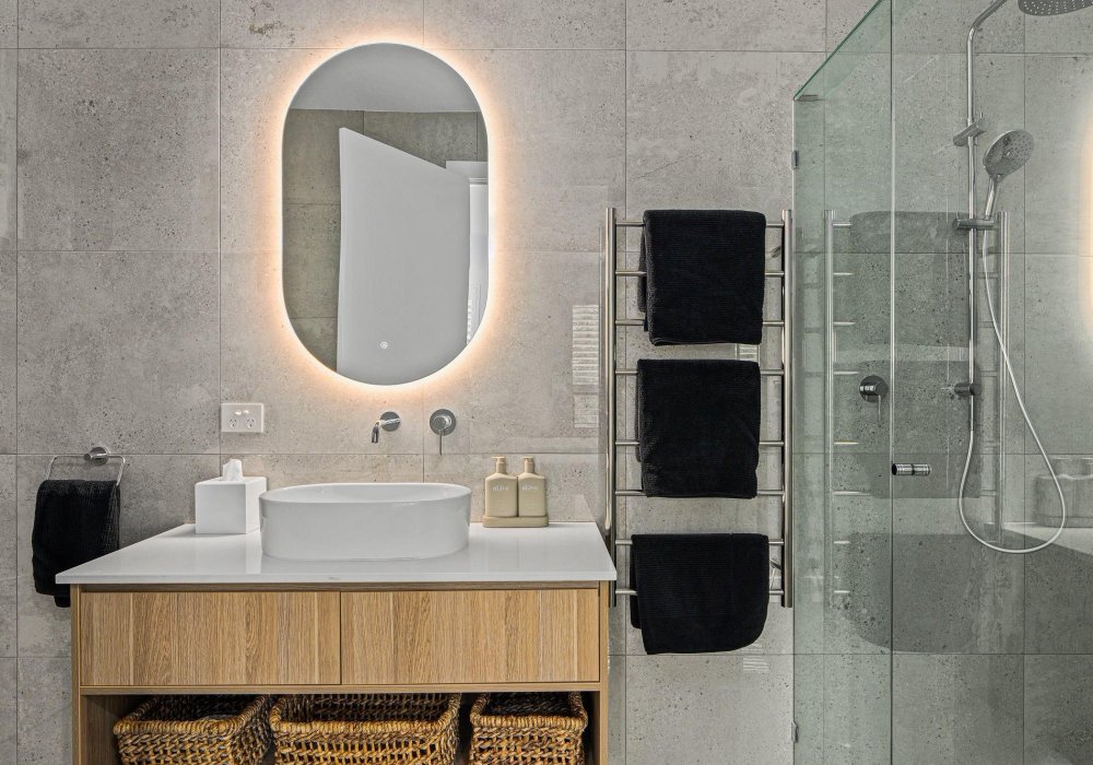 Vale 194 Luxury Accommodation McLaren Vale Bathroom
