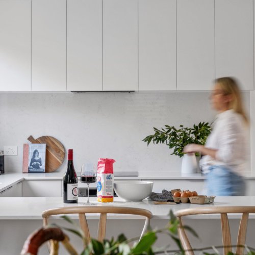 Vale 194 Luxury Accommodation McLaren Vale Kitchen in action