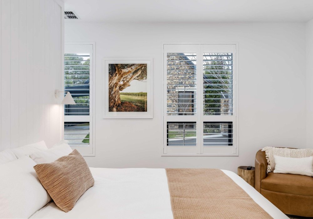 Vale 194 Luxury Accommodation Mclaren Vale Main Bedroom 5
