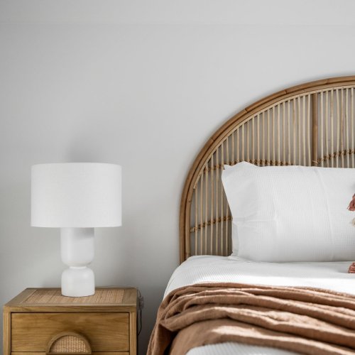 Vale 194 Luxury Accommodation Upstairs Bedroom discover comfort